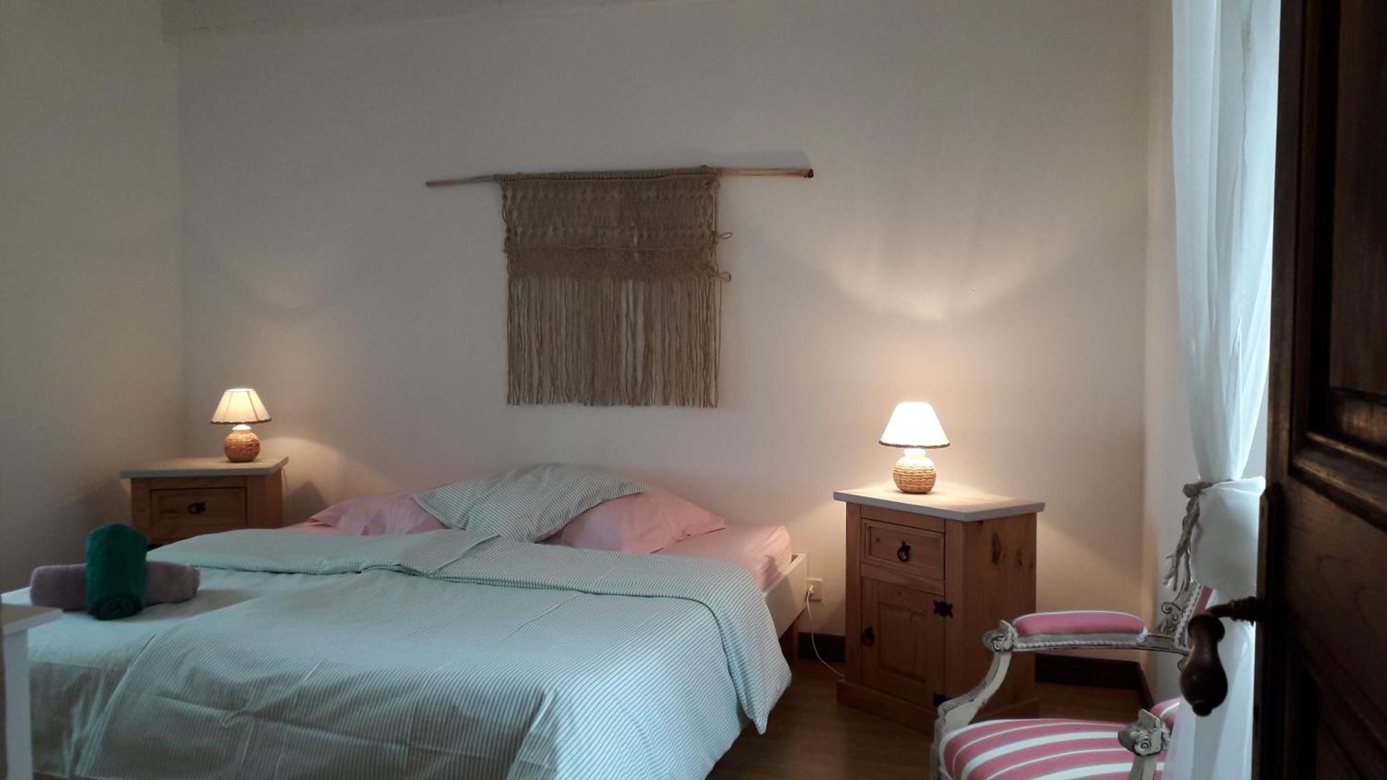 Gîtes Lalaurie Sauveterre-la-Lémance Chambre photo
