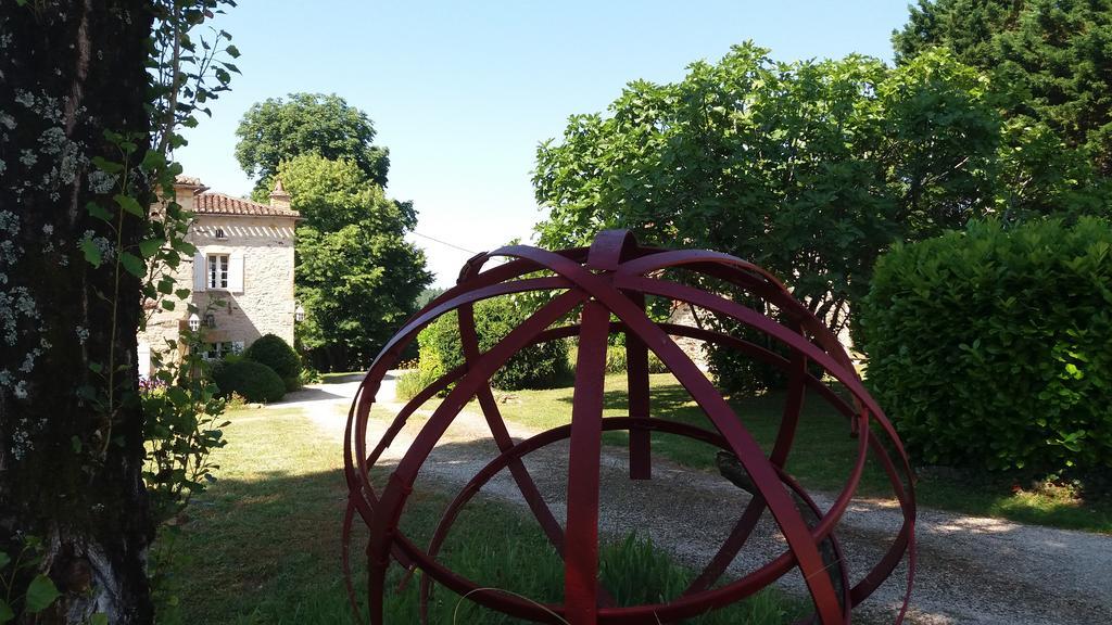 Gîtes Lalaurie Sauveterre-la-Lémance Extérieur photo